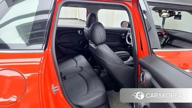 Mini Cooper 2021 Оранжевый из Кореи, фото 3