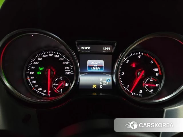 Mercedes-Benz GLE - Class W166 2018 Белый из Кореи, фото 3