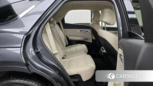 Genesis GV70 2021 Серый из Кореи, фото 3