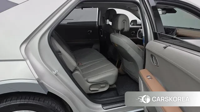 Hyundai Ionic 5 2021 Серебристо-серый из Кореи, фото 3