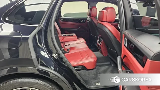 Porsche Cayenne (PO536) 2021 Черный из Кореи, фото 3