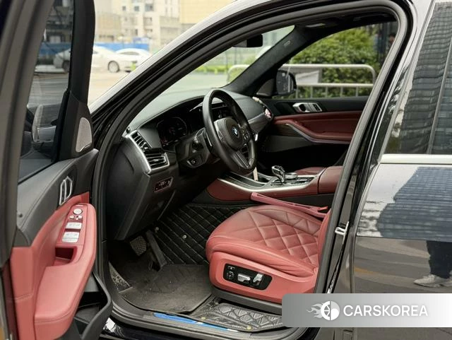 BMW X5 2023 Черный из Китая, фото 3