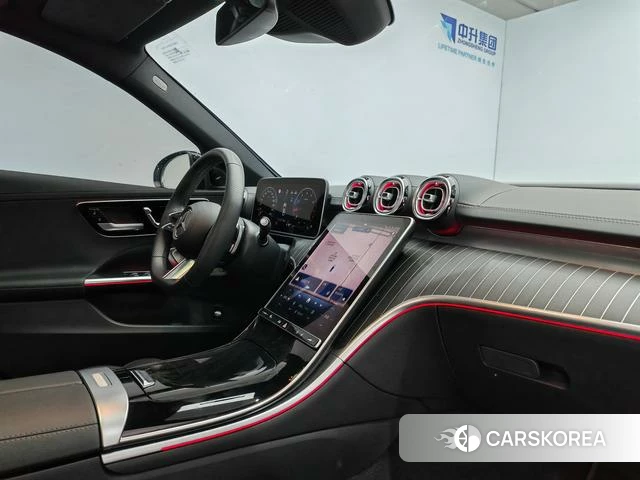 Mercedes-Benz Class C 2024 Белый из Китая, фото 3