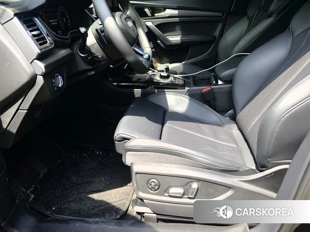 Audi Q5L 2026 Черный из Китая, фото 3