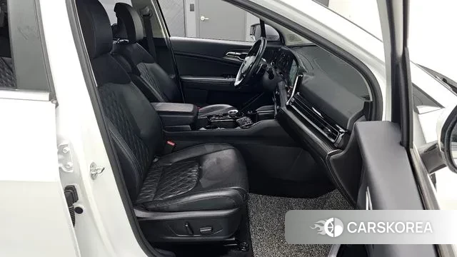 Kia Sportage 5th Generation 2021 Белый из Кореи, фото 3