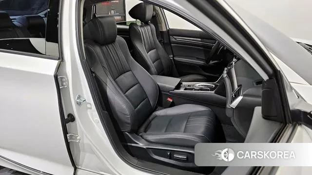 Honda Accord 10th Generation 2022 Белый из Кореи, фото 3