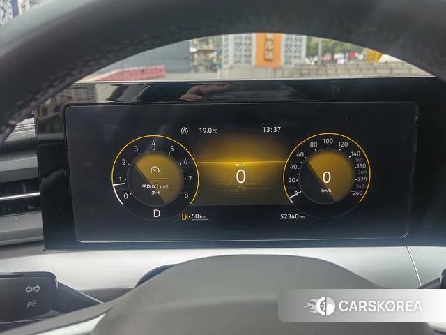 Volkswagen Lingdu 2023 Белый из Китая, фото 3