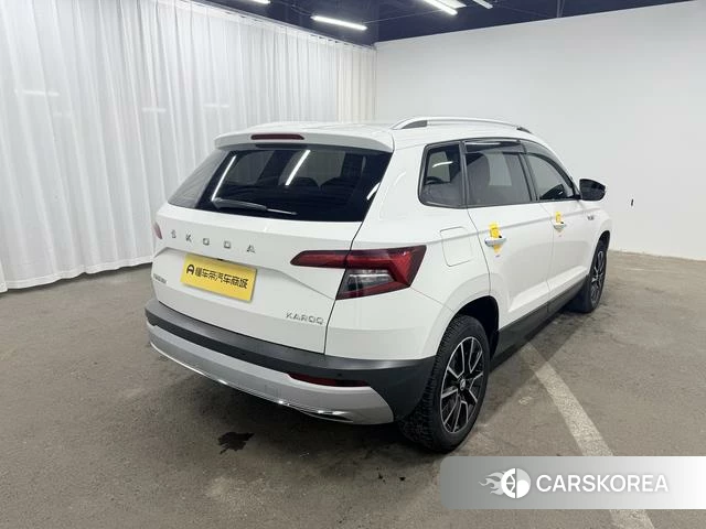 Skoda Krok 2021 Белый из Китая, фото 3