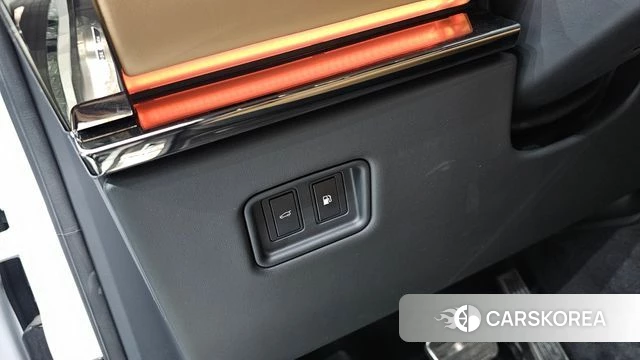 Land Rover Range Rover Sport 3rd Generation 2025 Белый из Кореи, фото 3