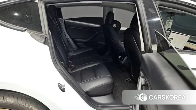 Tesla Model 3 2021 Белый из Кореи, фото 3