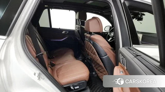 BMW X5 (G05) 2023 Белый из Кореи, фото 3