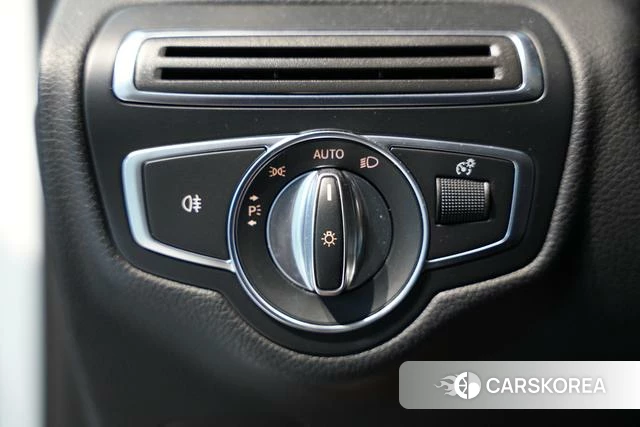 Mercedes-Benz Class C 2018 Белый из Китая, фото 3