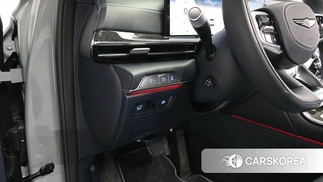 Genesis GV80 Coupe 2024 Светло-серебряный цвет из Кореи, фото 3