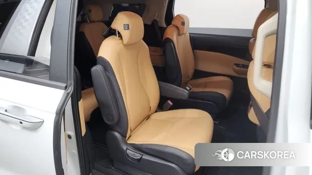 Kia Carnival 4th generation 2023 Белый из Кореи, фото 3