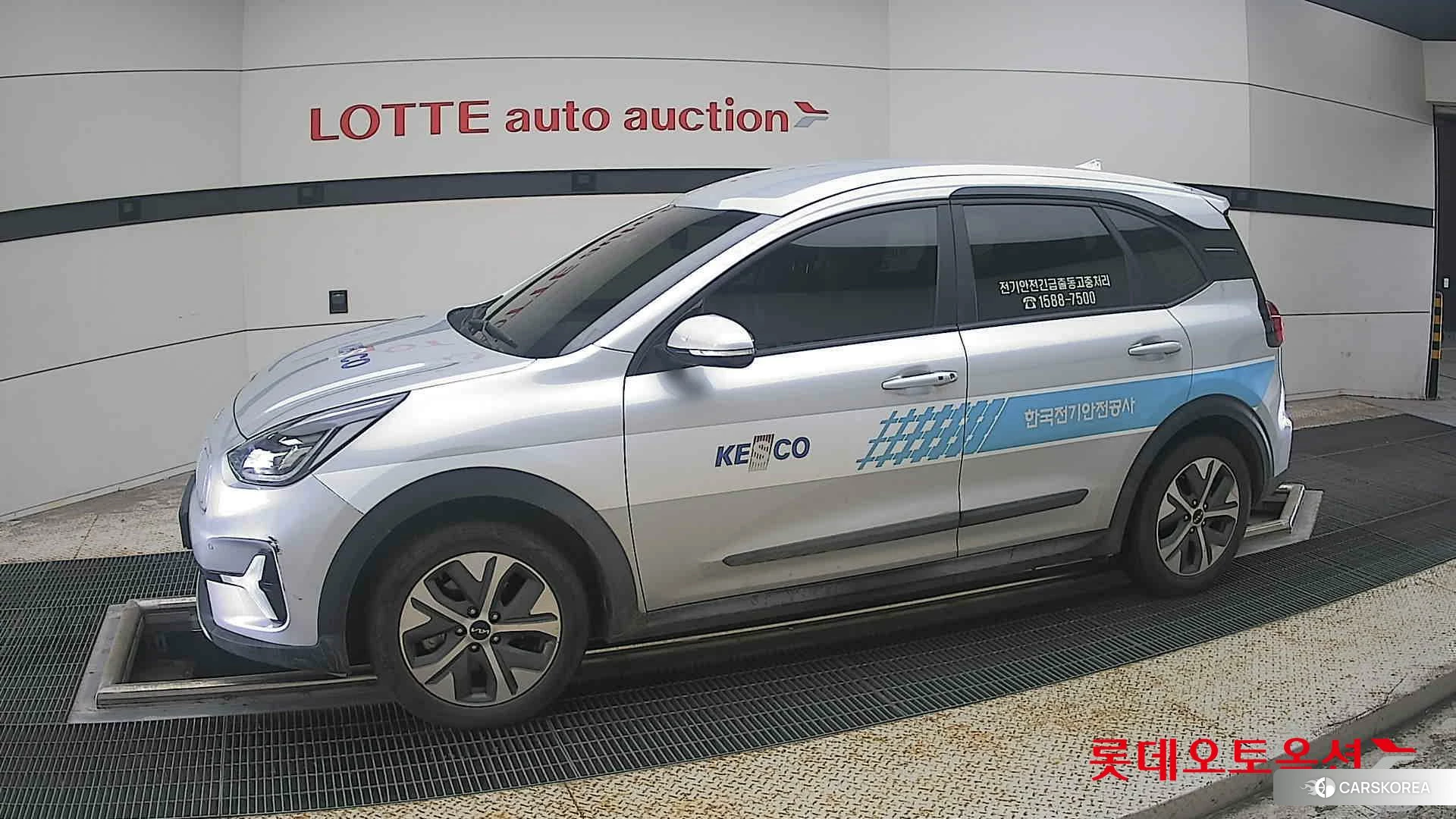 Kia Niro Plus 2023 Sparkling Silver из Кореи, фото 3