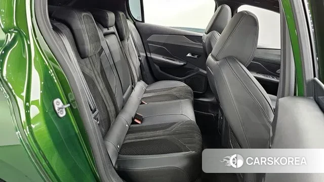 Peugeot 308 Third generation 2022 Зеленый из Кореи, фото 3