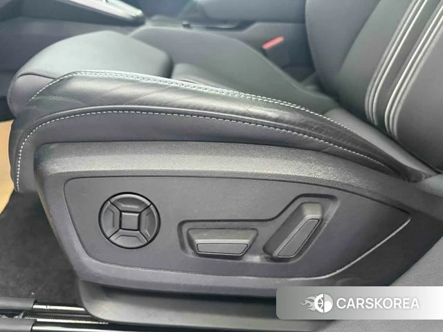 Audi A3 2023 Белый из Китая, фото 3