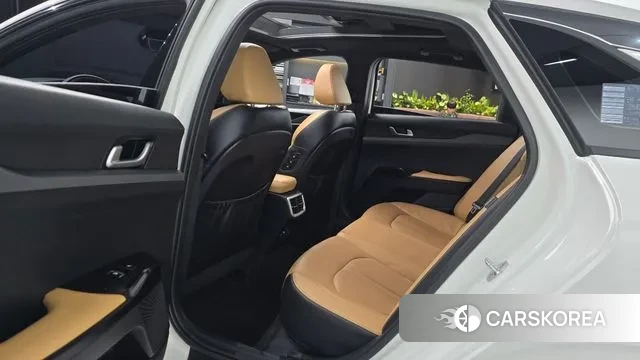 Kia K5 3rd generation 2021 Белый из Кореи, фото 3