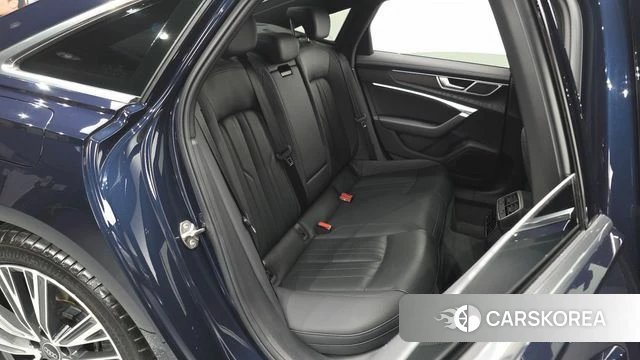 Audi A6 (C8) 2023 Синий из Кореи, фото 3