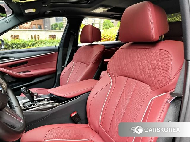 BMW 5 series 2023 Белый из Китая, фото 3