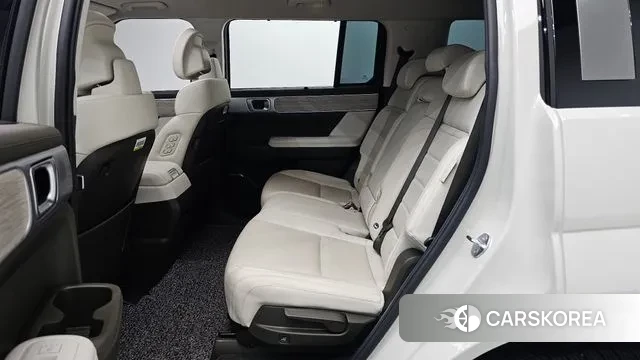 Hyundai Santa Fe (MX5) 2024 Жемчужный цвет из Кореи, фото 3