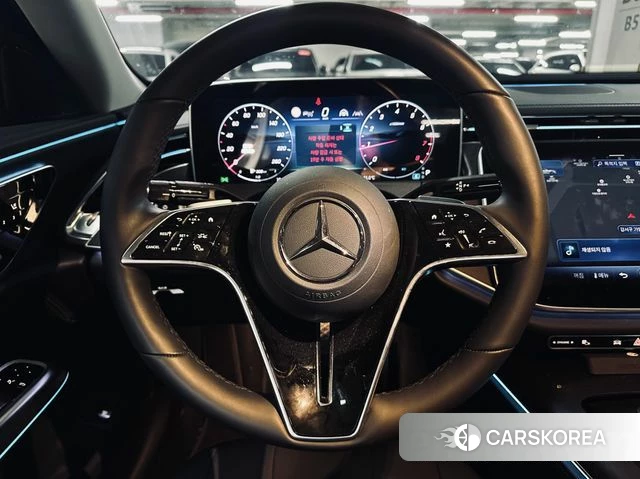 Mercedes-Benz E-Class W214 2025 Белый из Кореи, фото 3