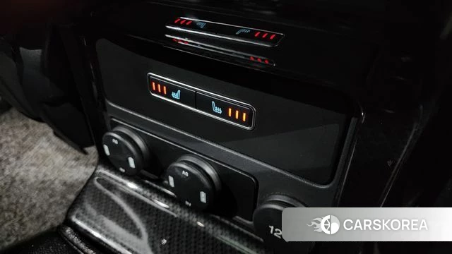 Jaguar F-PACE 2018 Черный из Кореи, фото 3