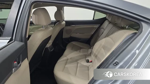 Hyundai Avante AD 2018 Серый из Кореи, фото 3