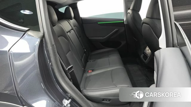 Tesla Model Y 2025 Серый из Кореи, фото 3