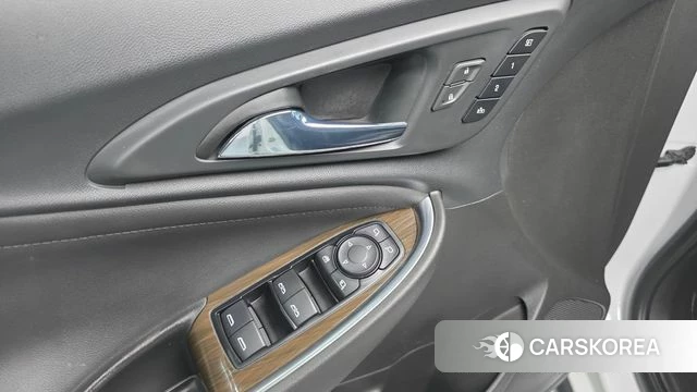 Chevrolet (GM Daewoo) The New Malibu 2020 Белый из Кореи, фото 3