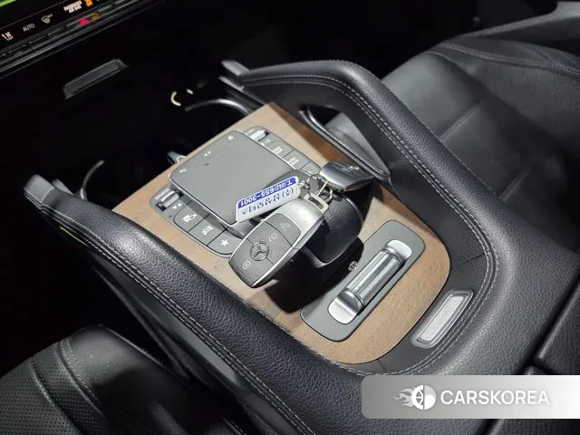 Mercedes-Benz GLE-Class W167 2021 Белый из Кореи, фото 3