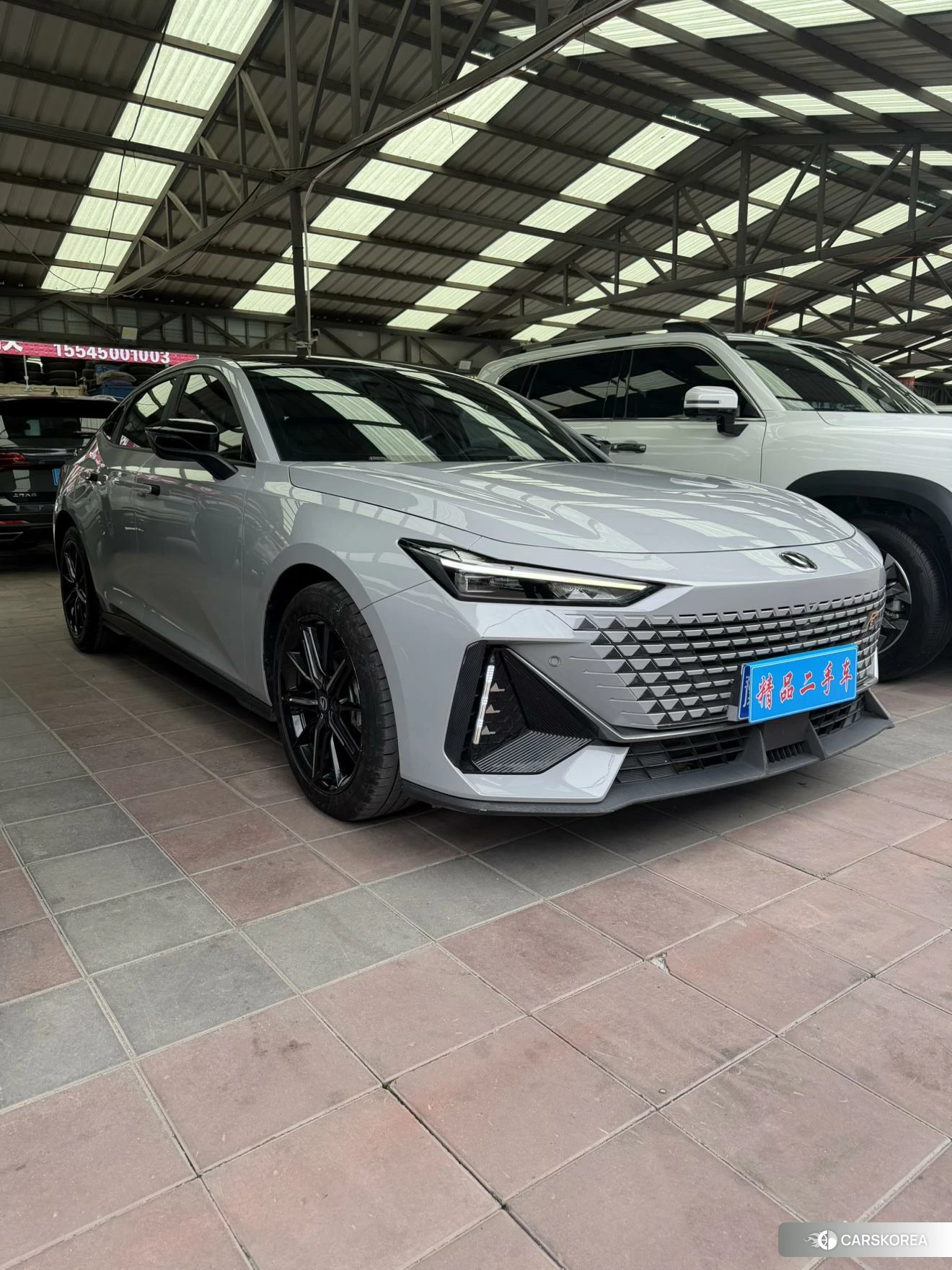 Chang'an UNI-V 2022 Темно-серый из Китая, фото 3