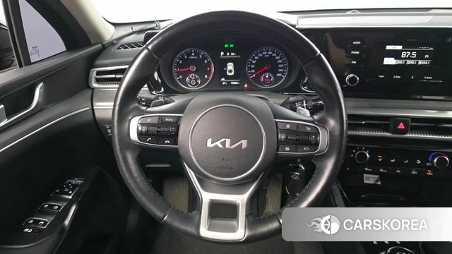 Kia K5 3rd generation 2022 Черный из Кореи, фото 3