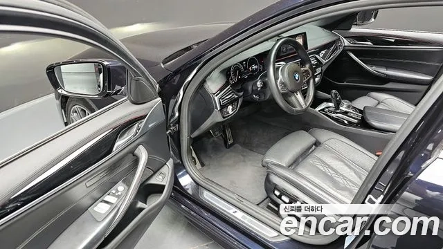 BMW 5 Series (G30) 2019 Черный из Кореи, фото 3