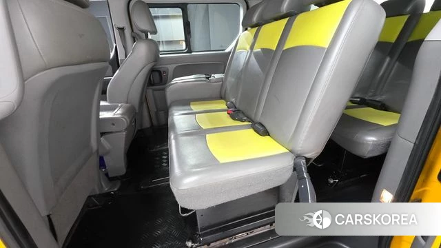 Hyundai The New Grand Starex 2018 Желтый из Кореи, фото 3