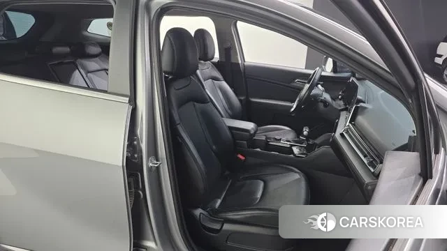 Kia Sportage 5th Generation 2023 Серый из Кореи, фото 3