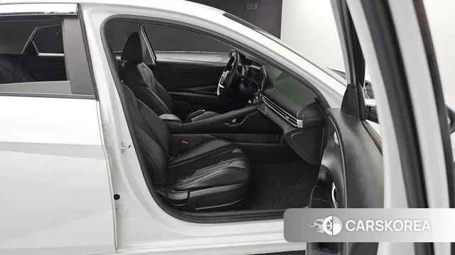 Hyundai Avante (CN7) 2021 Белый из Кореи, фото 3