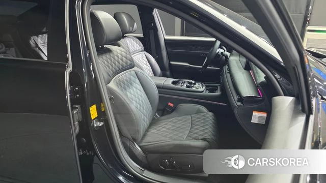 Genesis G90 (RS4) 2026 Черный из Кореи, фото 3