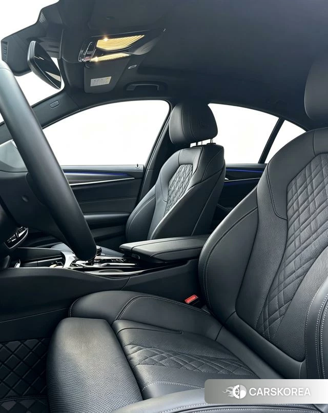 BMW 5 series (imported) 2023 Черный из Китая, фото 3