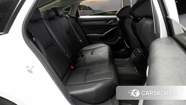 Honda Accord 10th Generation 2022 Белый из Кореи, фото 3