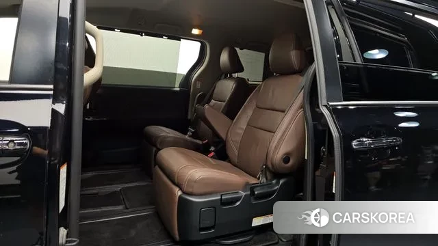 Toyota Sienna 2018 Черный из Кореи, фото 3