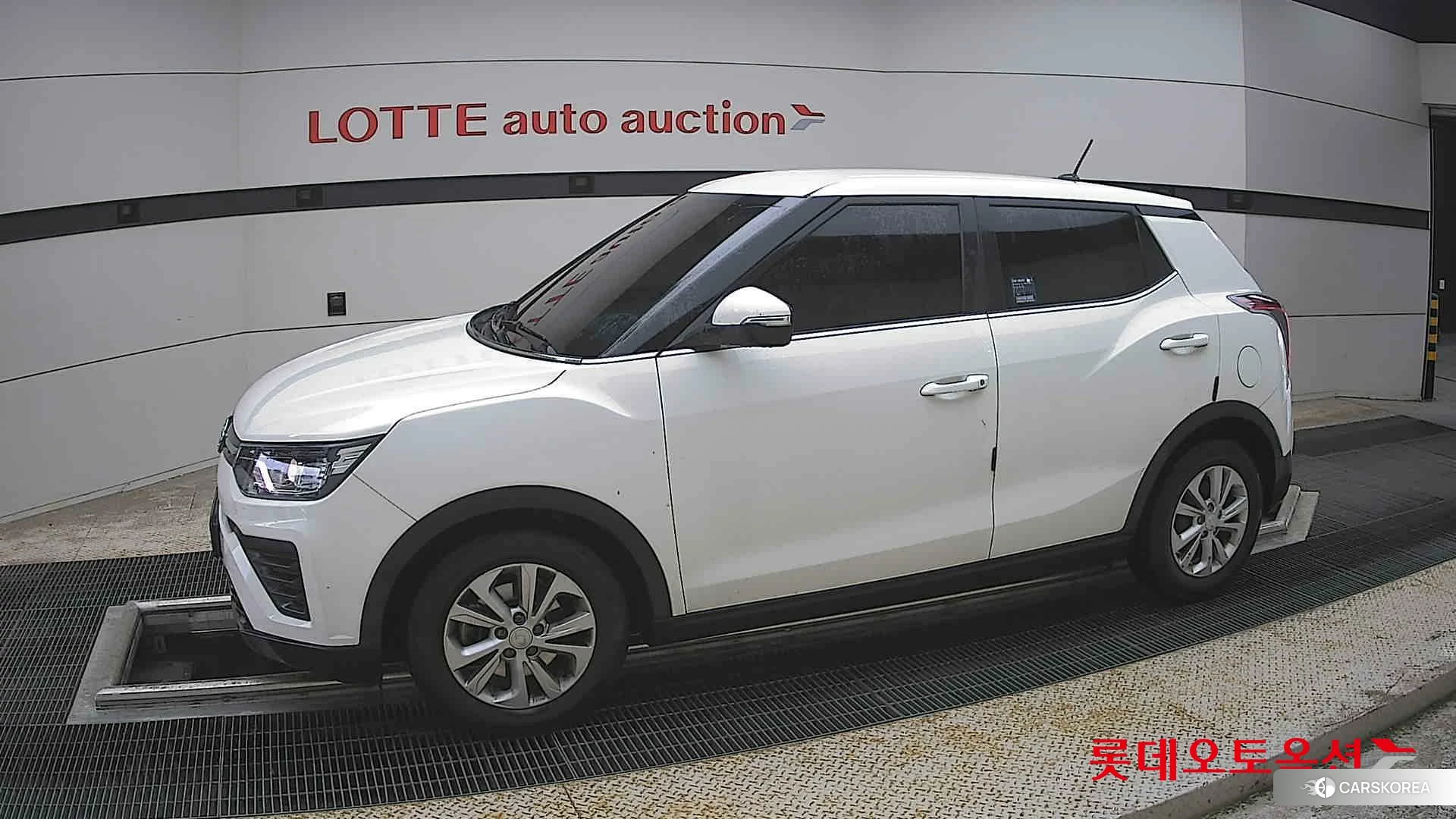 SsangYong Tivoli 2021 Grand White из Кореи, фото 3