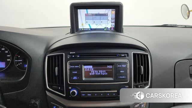 Hyundai The New Grand Starex 2018 Желтый из Кореи, фото 3
