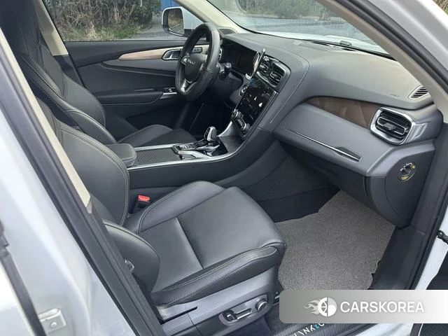 Lynk 01 2020 Белый из Китая, фото 3