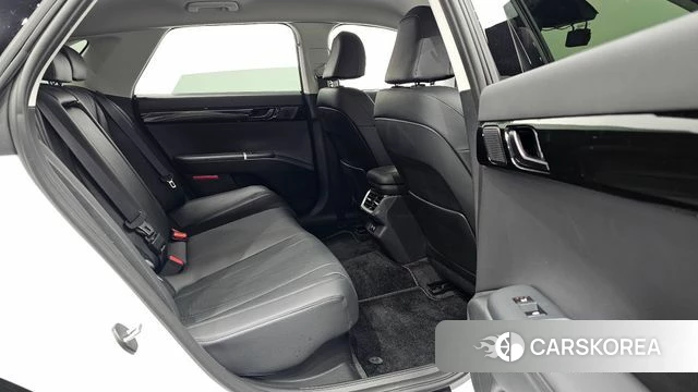 Hyundai Grandeur Hybrid (GN7) 2024 Белый из Кореи, фото 3