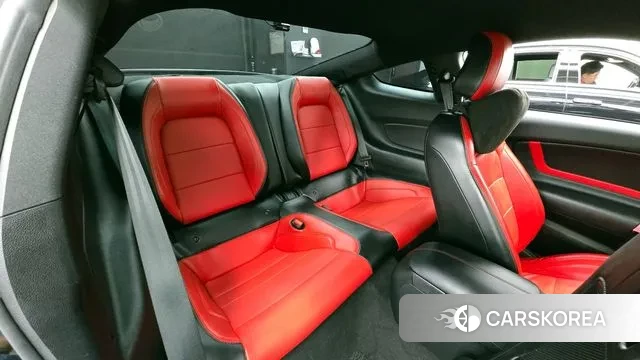 Ford Mustang 2021 Черный из Кореи, фото 3