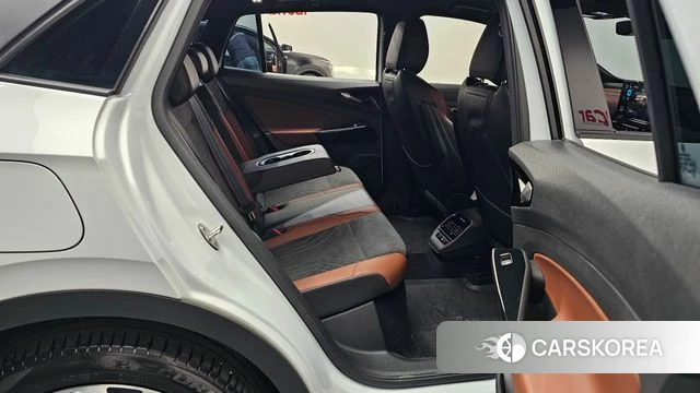 Volkswagen ID.4 2022 Белый из Кореи, фото 3