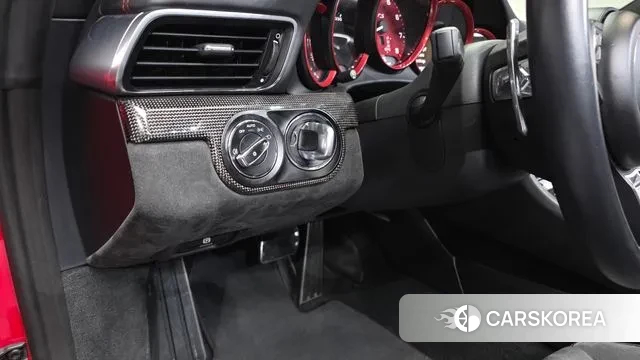 Porsche 911 2019 Красный из Кореи, фото 3