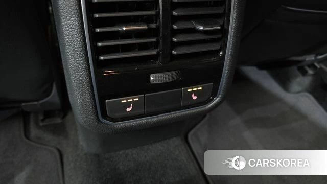 Volkswagen The New Passat 2018 Черный из Кореи, фото 3