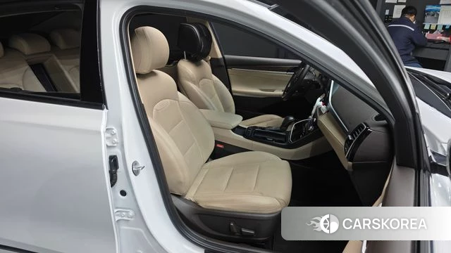 Hyundai Grandeur IG 2018 Белый из Кореи, фото 3